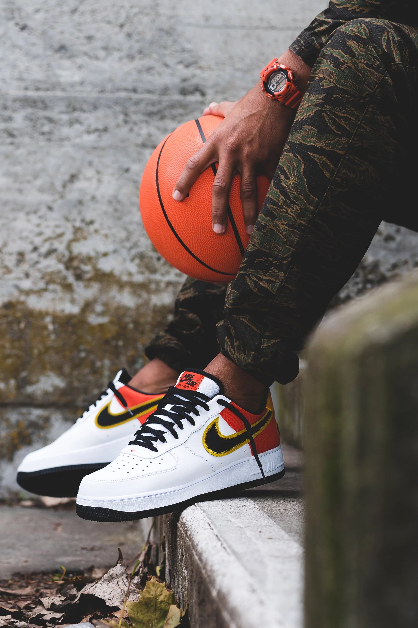 Air Force 1 Low Raygun - Image 5