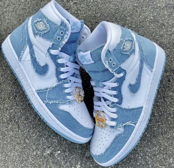 Air Jordan 1 High Og Denim - Image 5
