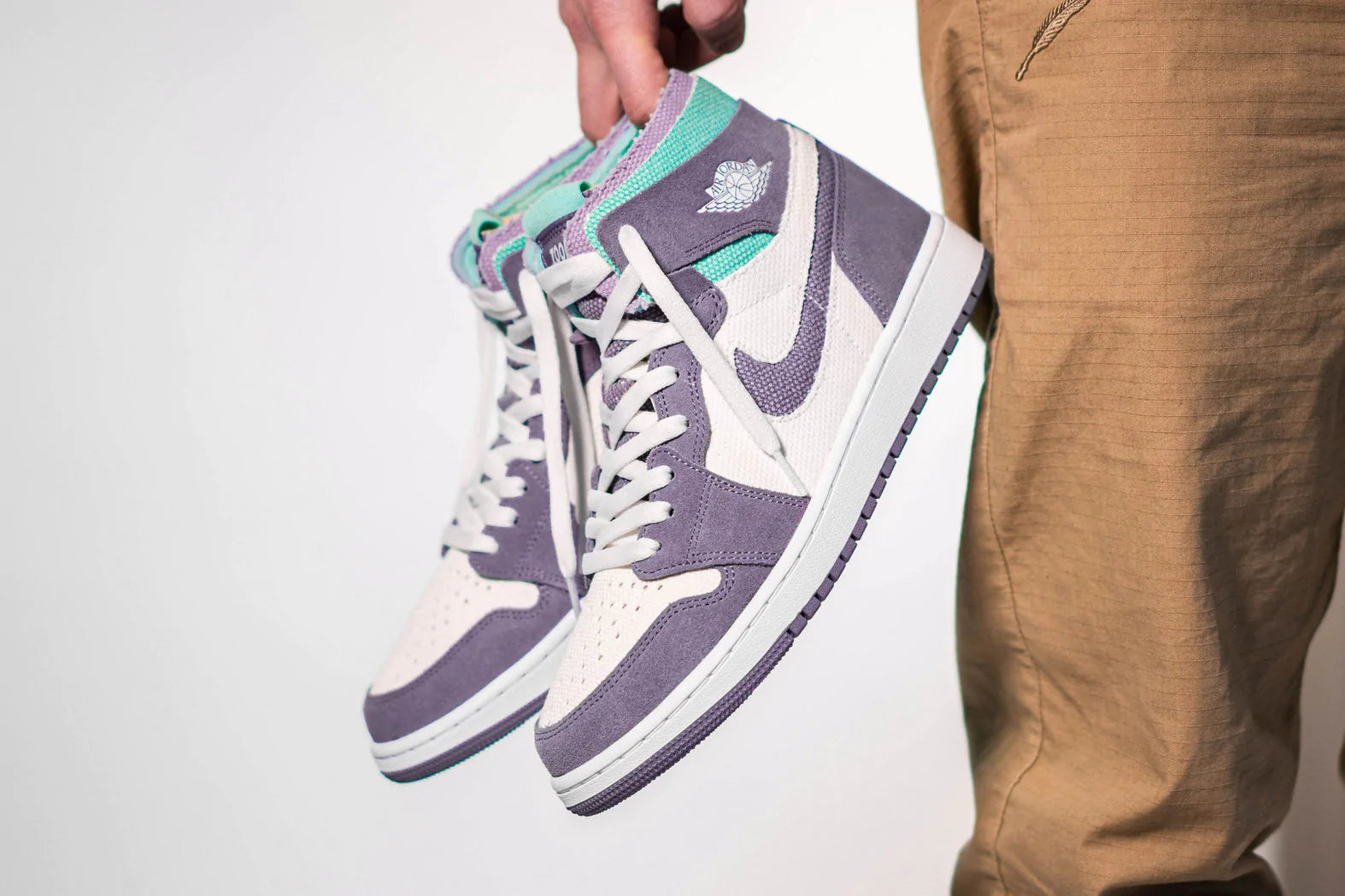 Air Jordan 1 High Zoom Air Cmft Tropical Twist - Image 4