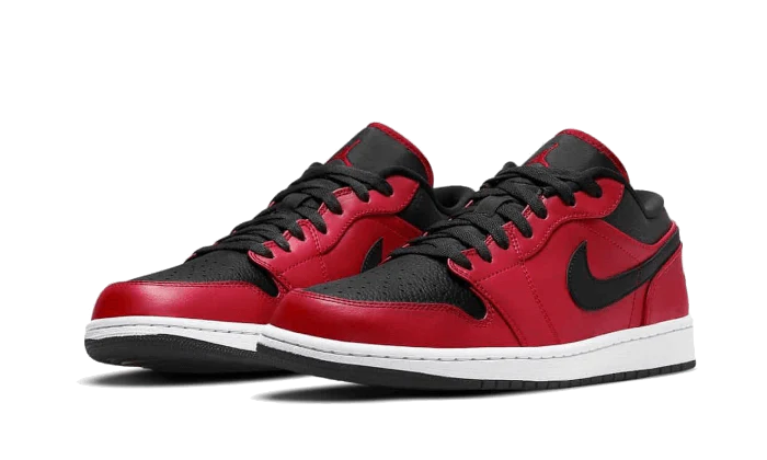 Alternative view of Air Jordan 1 Low Reverse Bred Pebbled Swoosh