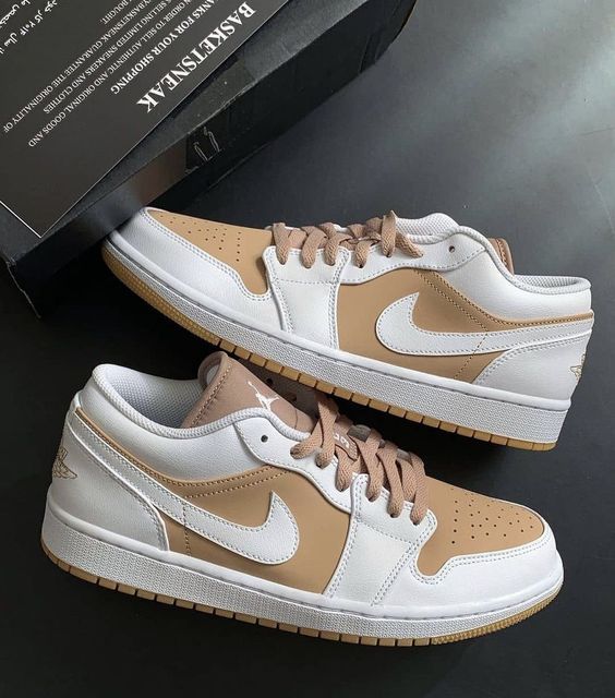 Air Jordan 1 Low Tan Gum - Image 4