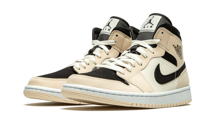 Alternative view of Air Jordan 1 Mid Barely Orange