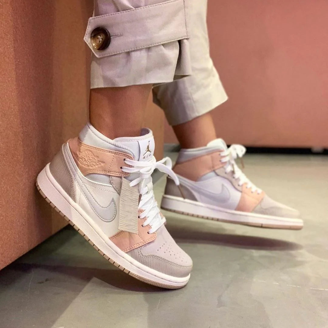 Air Jordan 1 Mid Milan - Image 5