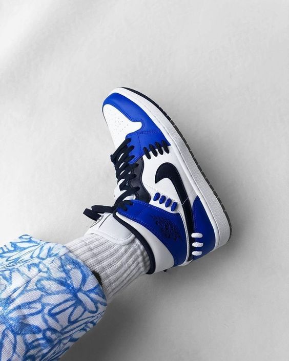 Air Jordan 1 Mid Se Sisterhood - Image 7