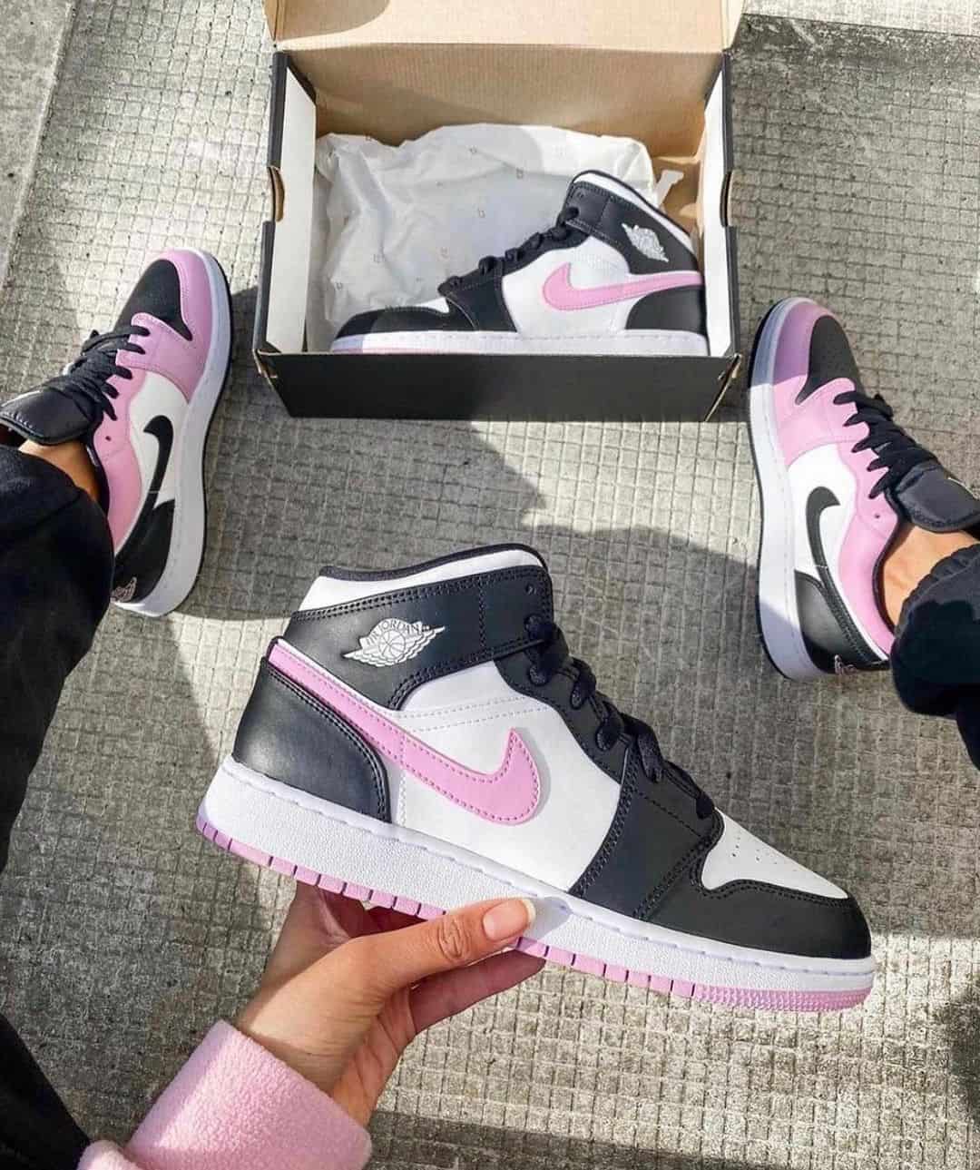 Air Jordan 1 Mid White Black Light Arctic Pink - Image 6