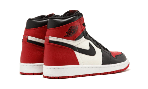Air Jordan 1 Retro High Bred Toe - Image 3