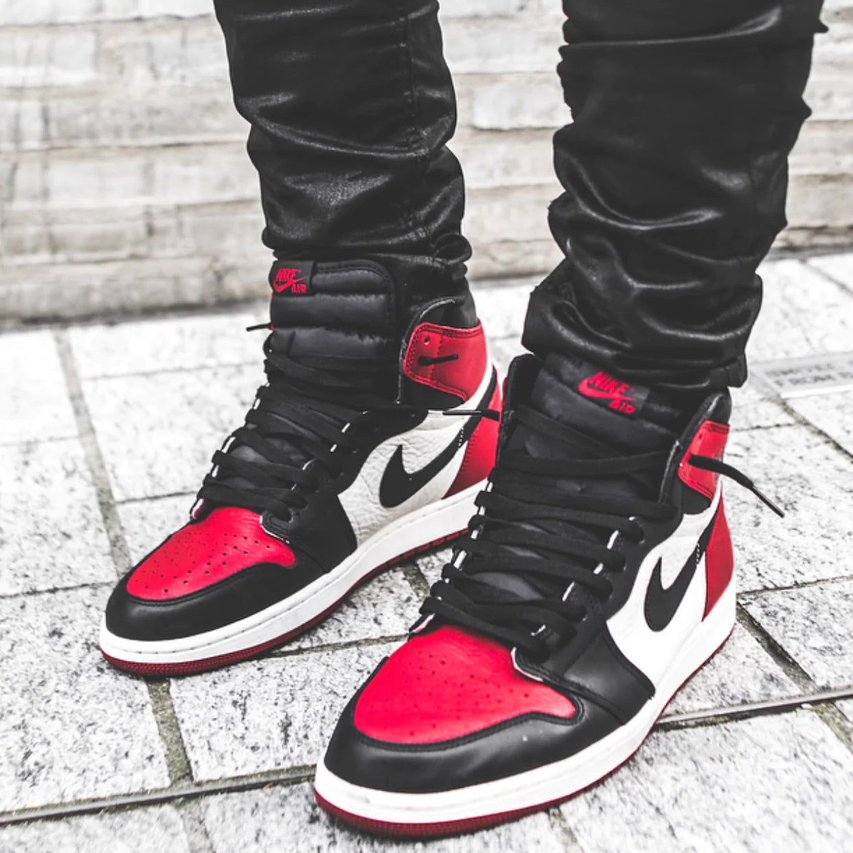 Air Jordan 1 Retro High Bred Toe - Image 6
