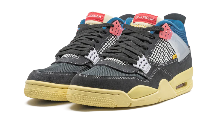 Alternative view of Air Jordan 4 Retro Union Off Noir