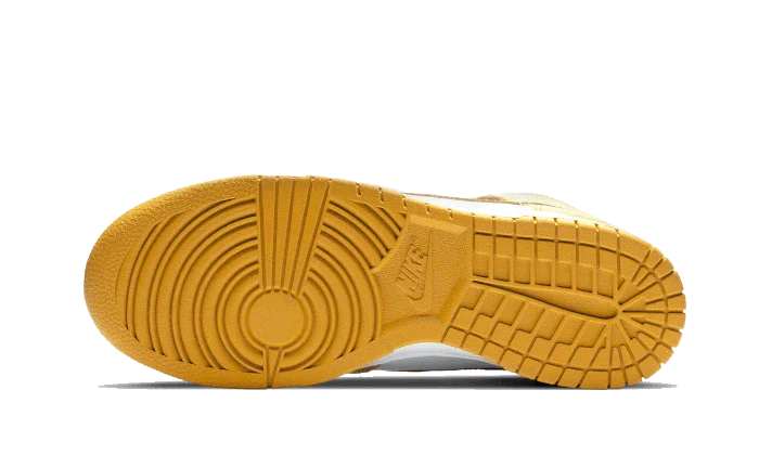 Alternative view of Dunk High Dark Sulfur