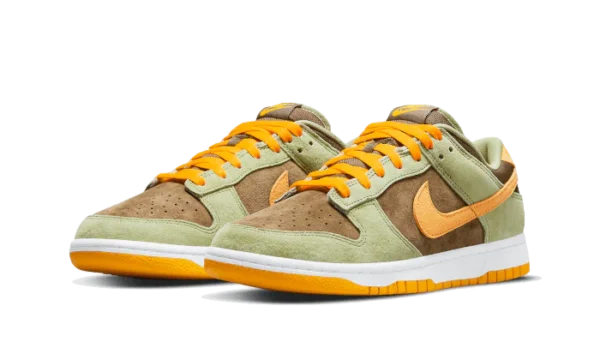 Alternative view of Dunk Low Dusty Olive