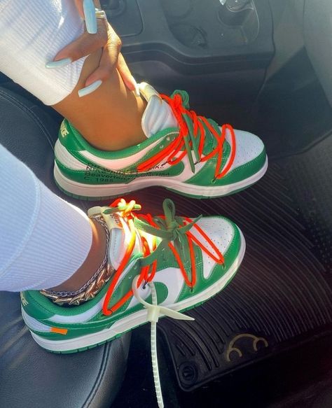 Dunk Low Off White Pine Green - Image 7