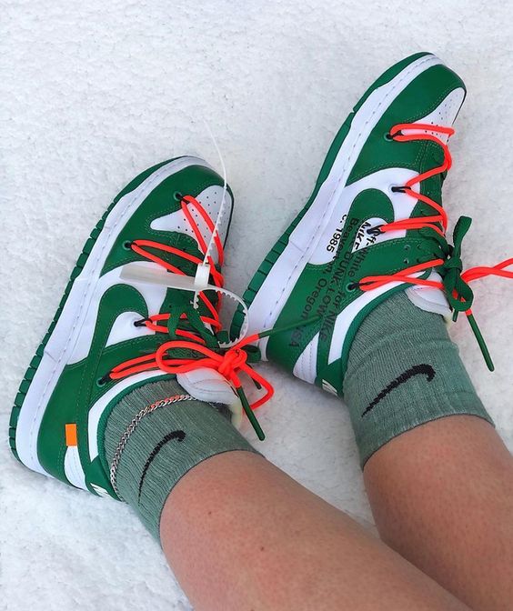Dunk Low Off White Pine Green - Image 6