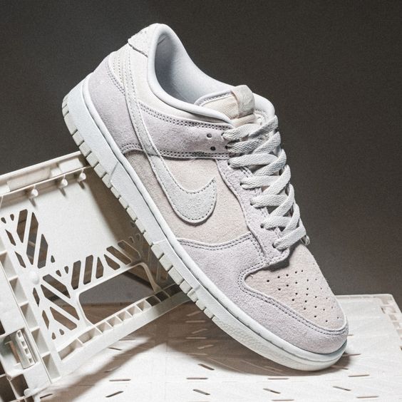 Dunk Low Premium Vast Grey - Image 4