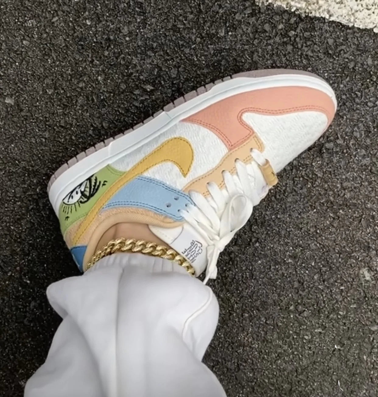 Dunk Low Se Sun Club 1 - Image 4