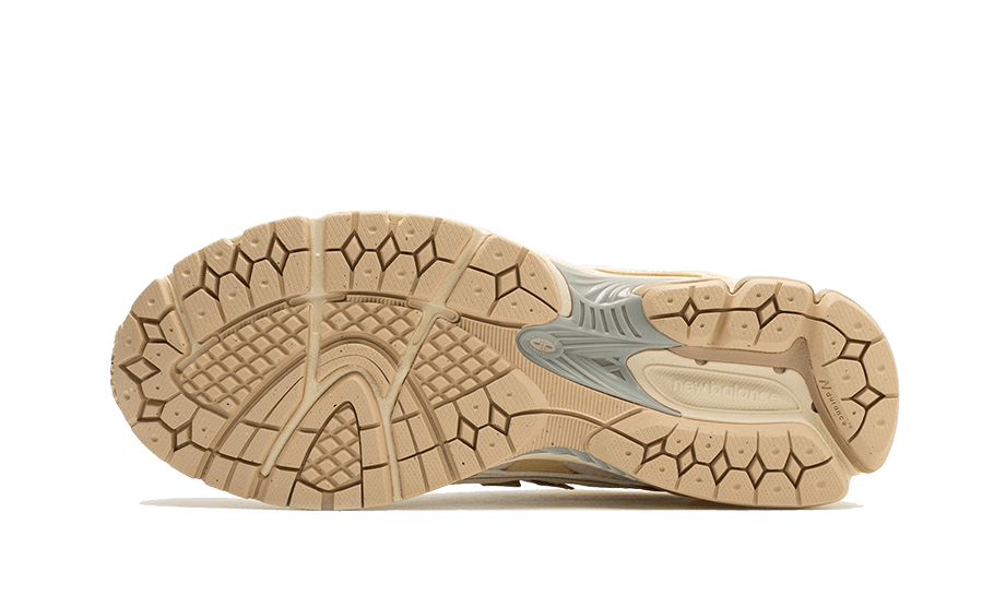 New Balance 1906U Lunar New Year Cream - Image 4