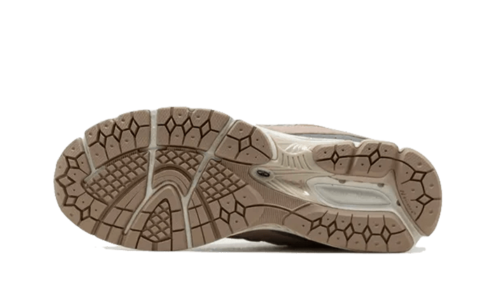 New Balance 2002R Driftwood Sandstone - Image 4