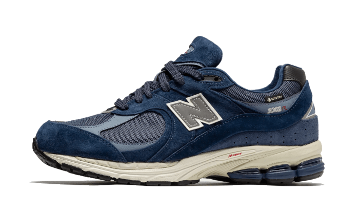 New Balance 2002R Gore Tex Navy Arctic Grey