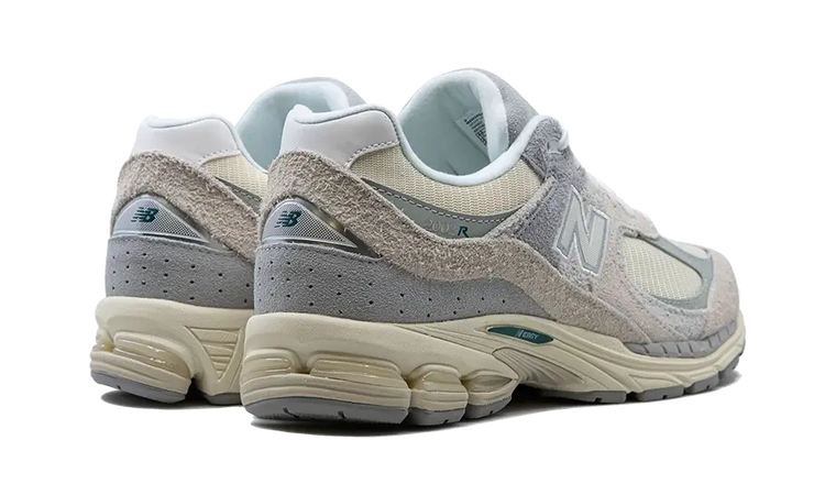 New Balance 2002R Linen - Image 3