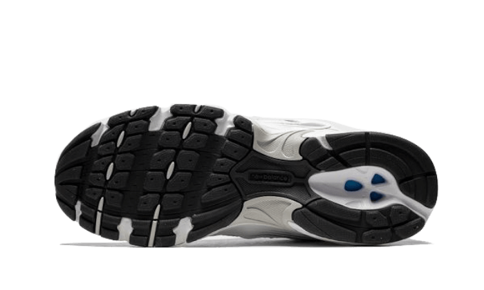 New Balance 530 Munsell Silver White - Image 4