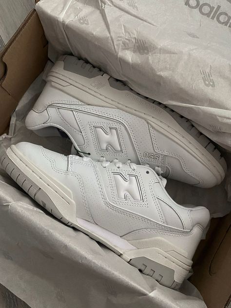 New Balance 550 White Grey - Image 2