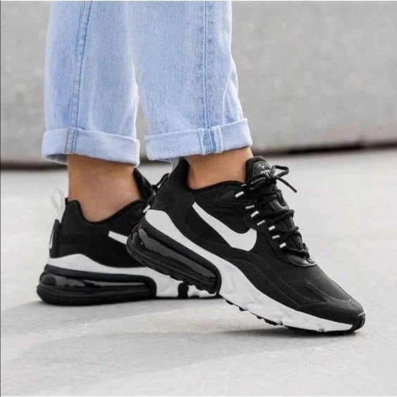Nike Air Max 270 React Black - Image 4
