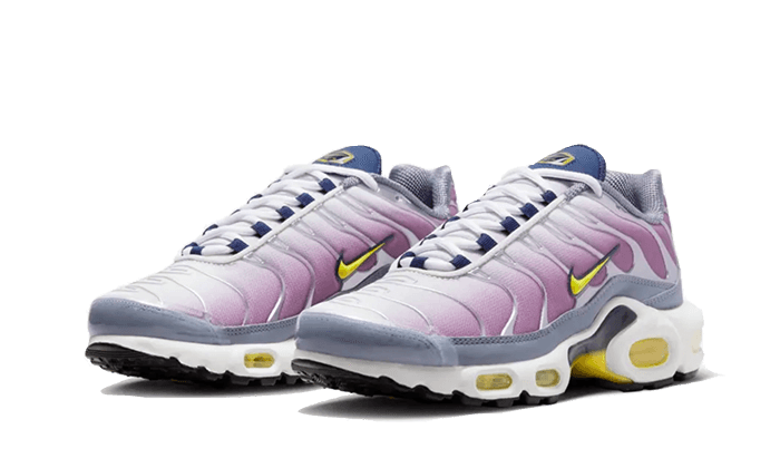 Alternative view of Nike Air Max Plus Violet Dust