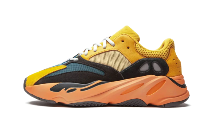 Yeezy 700 Sun - Image 6