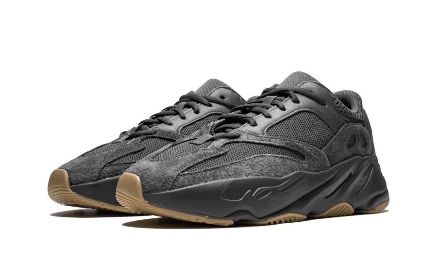 Alternative view of Yeezy 700 Utility Black