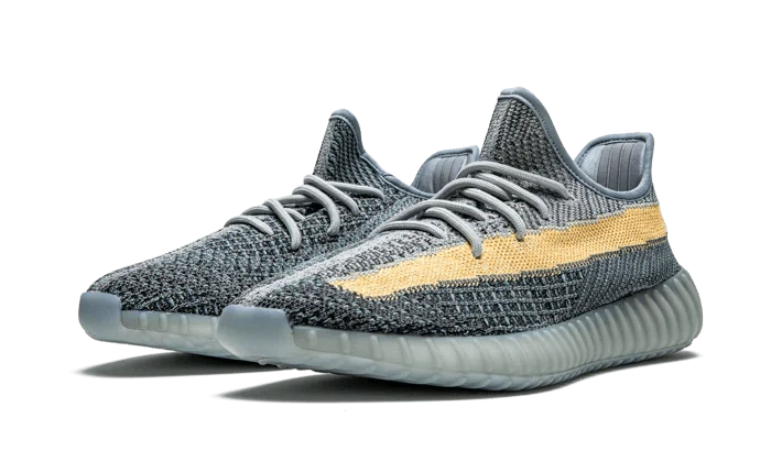 Alternative view of Yeezy Boost 350 V2 Ash Blue